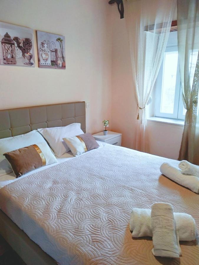 Appartement Eveline House à Kallirákhi Extérieur photo