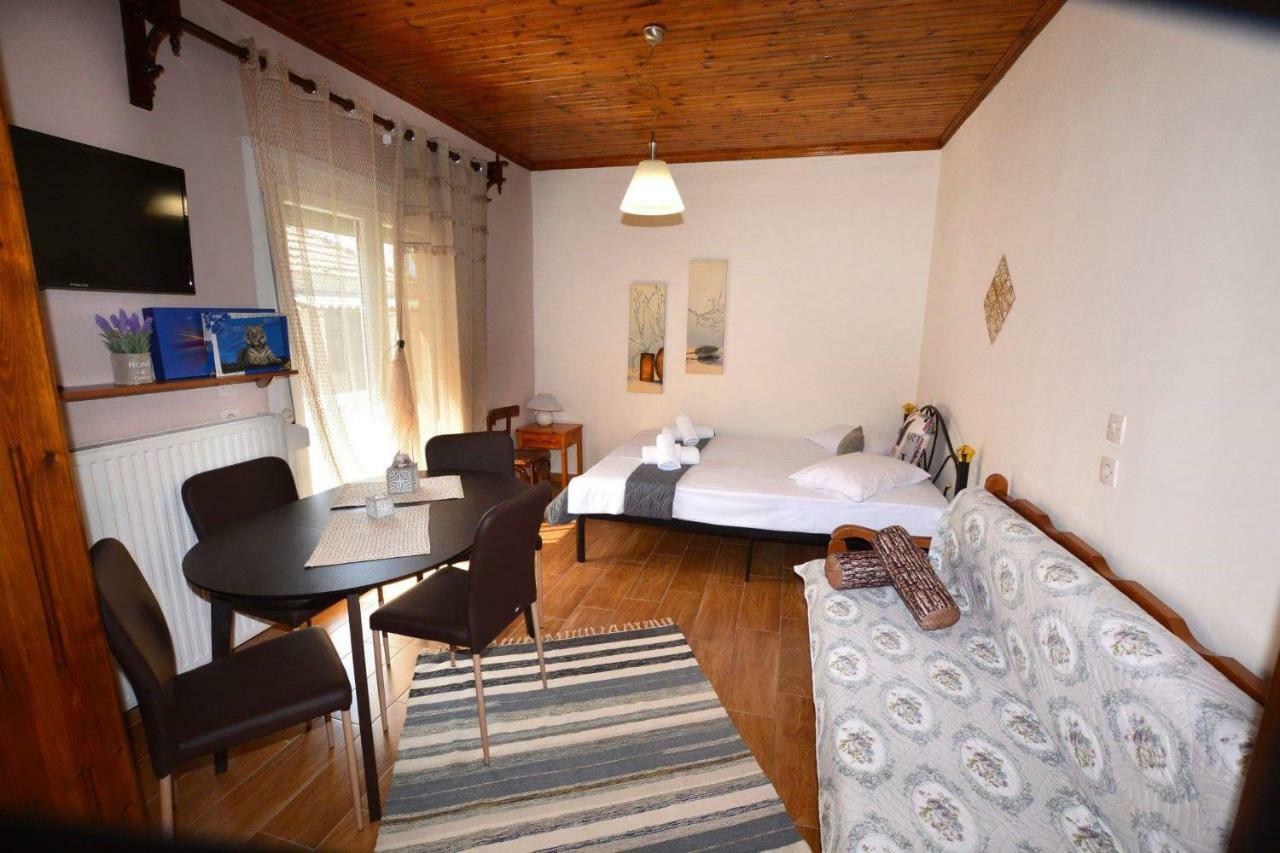 Appartement Eveline House à Kallirákhi Extérieur photo