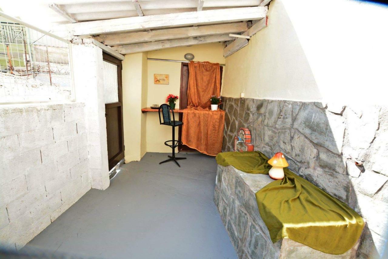 Appartement Eveline House à Kallirákhi Extérieur photo